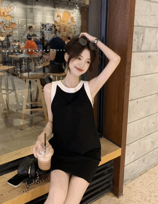 Black Minimalist Trapeze Kpop Fashion Women Dress